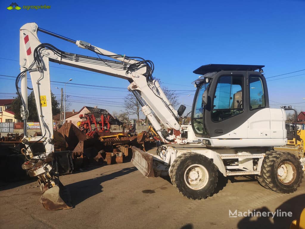 2012 Case WX125 Excavator - Wheel for sale — view 3