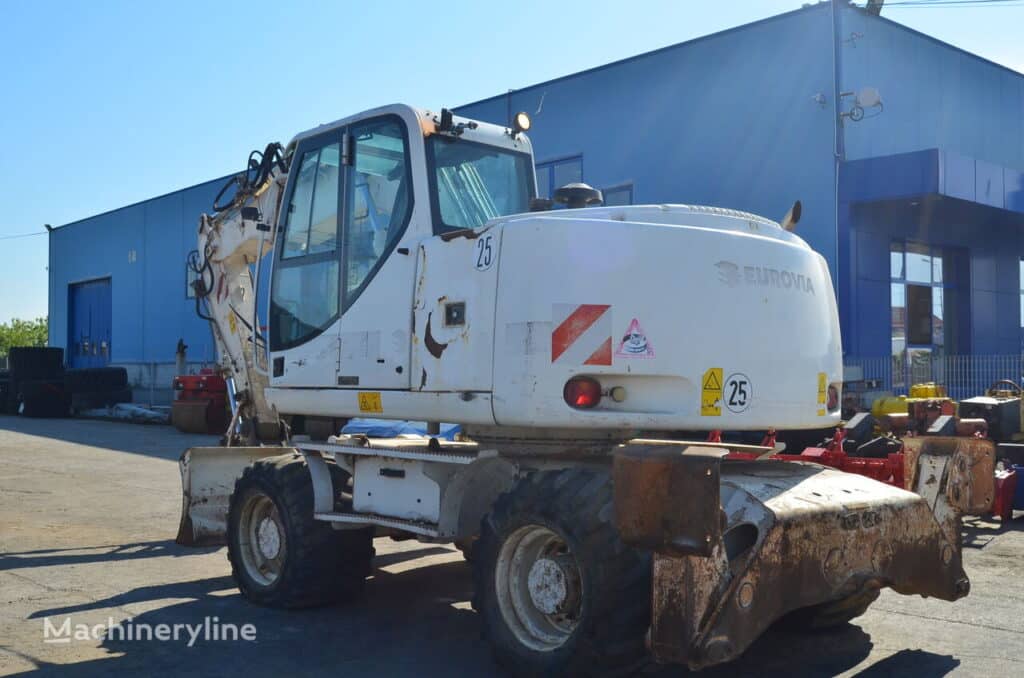 2008 Case Excavator - Wheel for sale — view 3