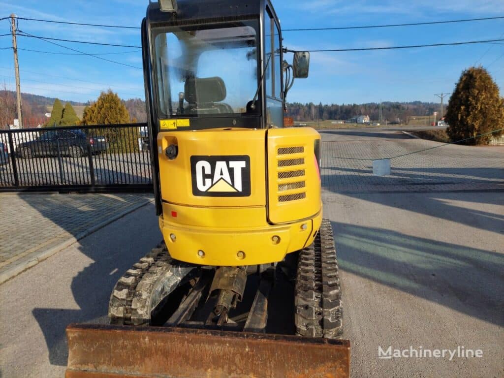 2016 Caterpillar 302.7D Excavator - Mini for sale — view 4