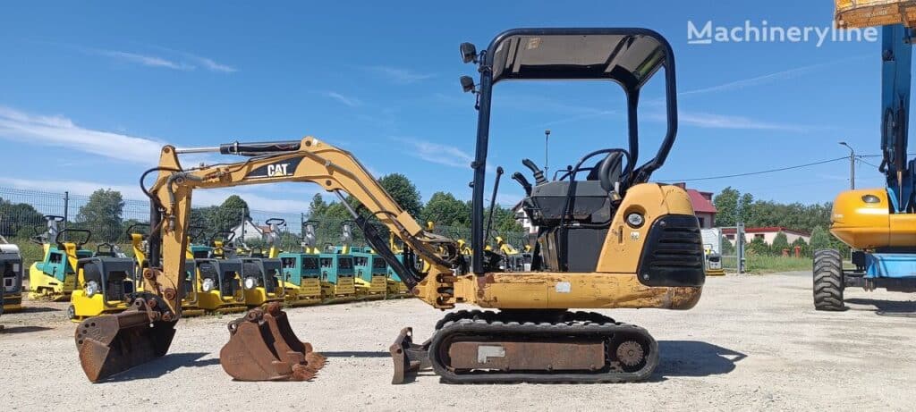 1999 Caterpillar Excavator - Mini for sale