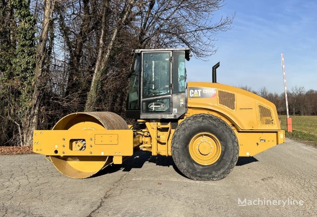 2020 Caterpillar Road - Compactor - Drum for sale — view 2