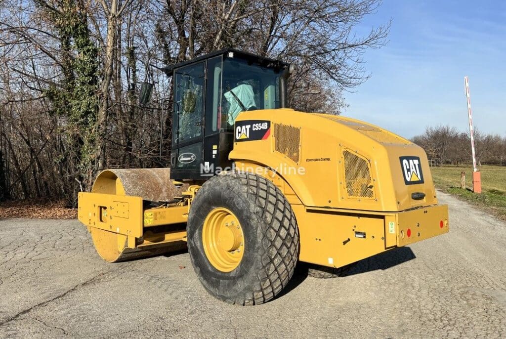 2020 Caterpillar Road - Compactor - Drum for sale — view 3