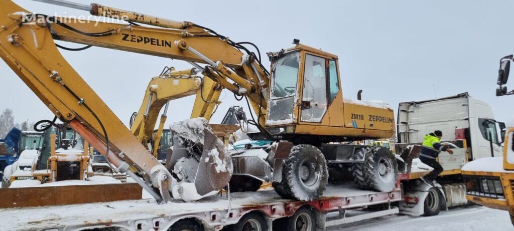 2000 Caterpillar ZM 19 Excavator - Wheel for sale — view 3