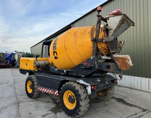 2013 Dieci LH 683 Concrete - Mixer Truck for sale — view 3
