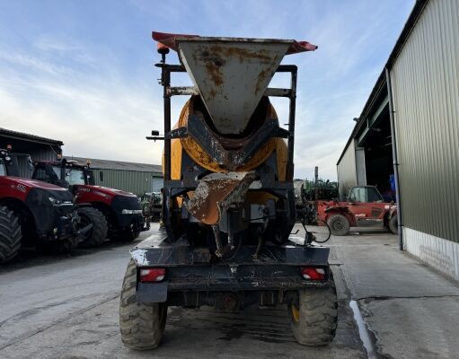 2013 Dieci LH 683 Concrete - Mixer Truck for sale — view 4