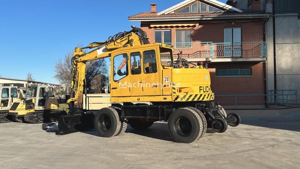 1997 Fuchs MHB 230 ZW Excavator - Wheel for sale — view 3