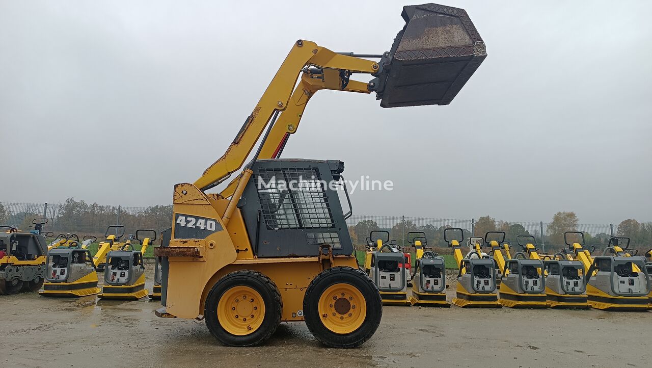 2010 Gehl Loader - Wheel Skid Steer for sale