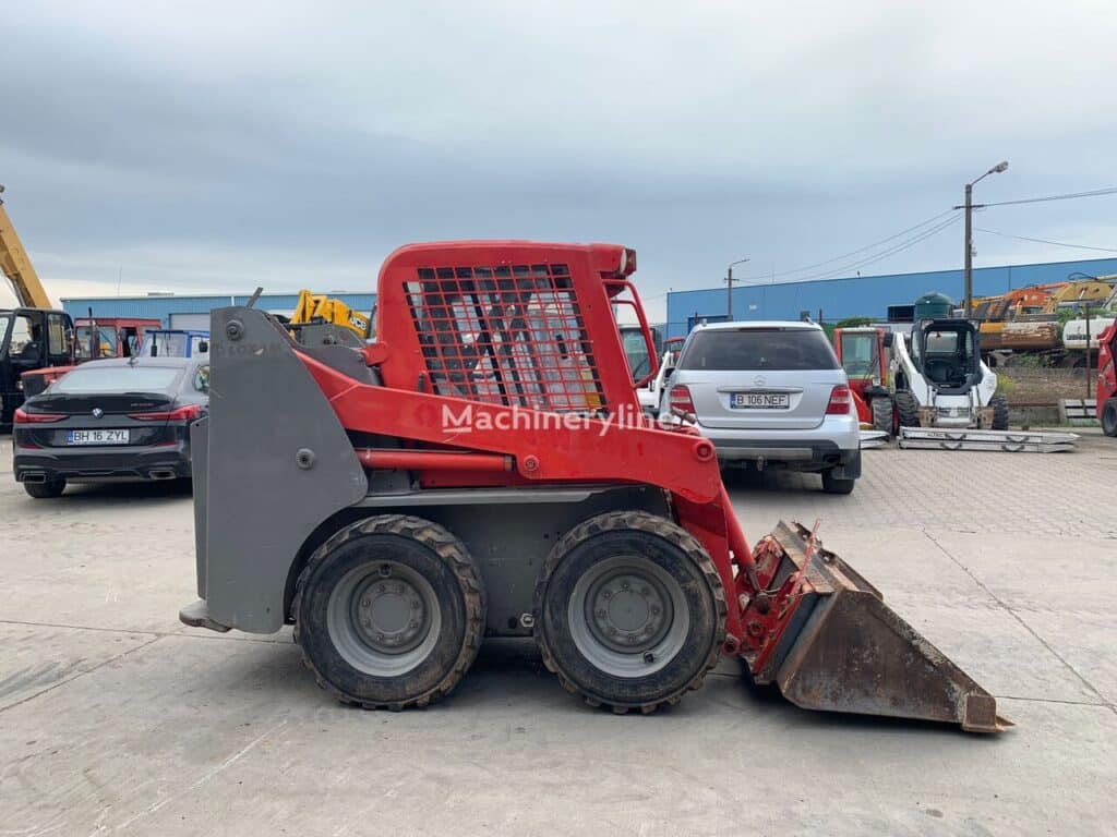 2012 Gehl Loader - Wheel Skid Steer for sale — view 2