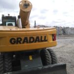 2005 Gradall Excavator - Wheel for sale — view 5
