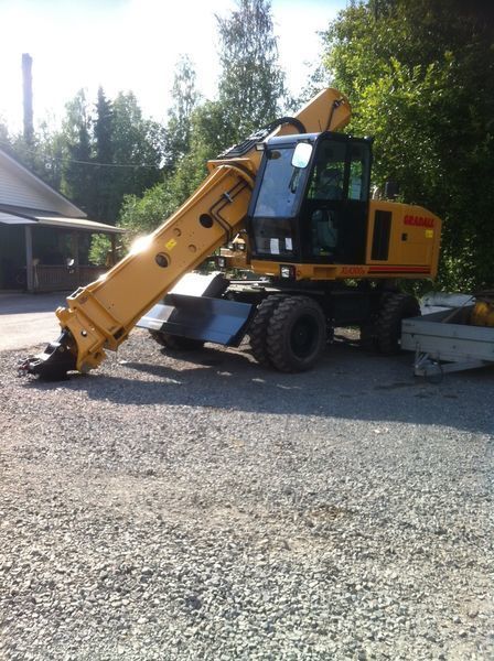 2014 Gradall XL4300III Excavator - Wheel for sale — view 5