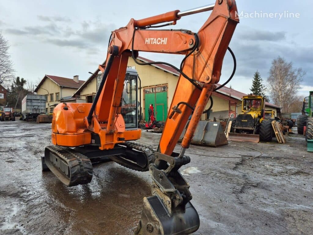 2003 Hitachi EX 58 Excavator - Mini for sale — view 2
