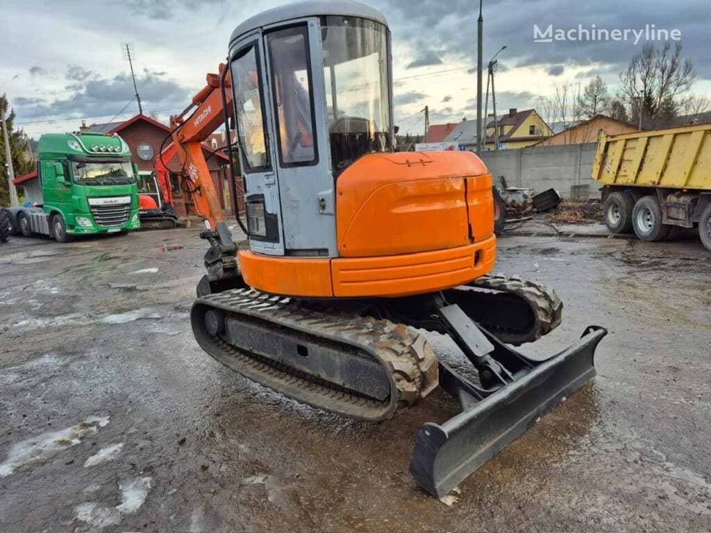 2003 Hitachi EX 58 Excavator - Mini for sale — view 3