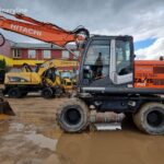 2010 Hitachi Excavator - Wheel for sale — view 2