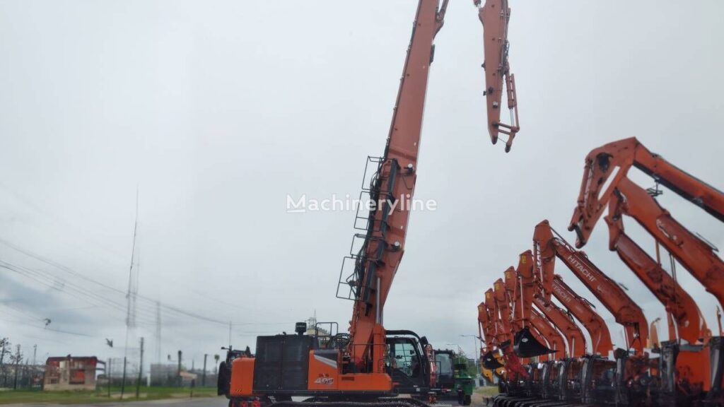 2023 Hitachi ZX490LCH-7 Excavator - Tracked for sale — view 3