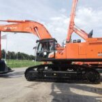 2023 Hitachi Excavator - Tracked for sale — view 2