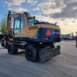 2013 Hyundai Excavator - Wheel for sale — view 2