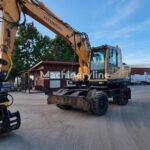 2013 Hyundai Excavator - Wheel for sale — view 3