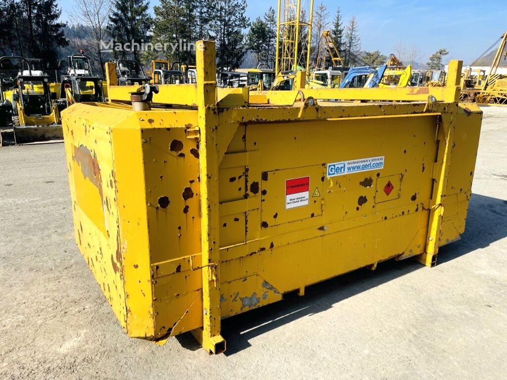 1993 Ingersoll Rand VHP700W Compressor - Mobile for sale — view 4