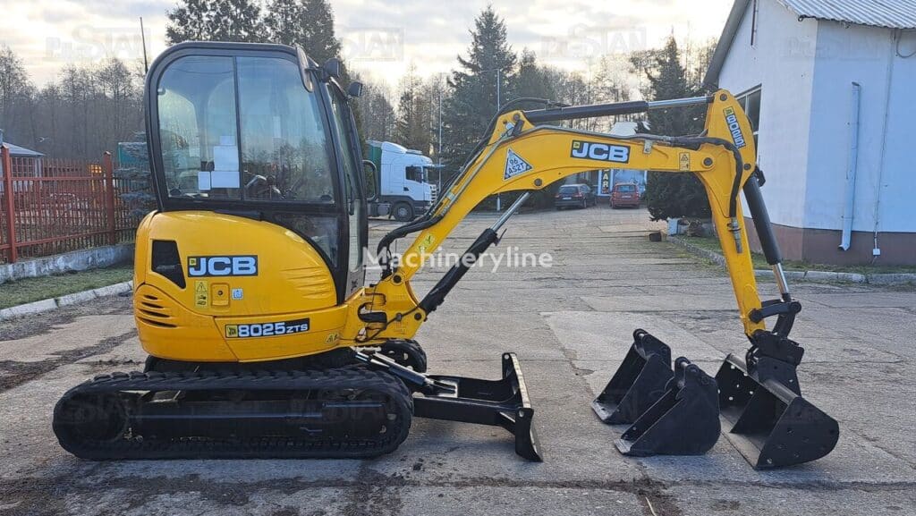 2017 JCB 8026 CTS Excavator - Mini for sale — view 4
