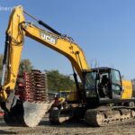 JCB JS220 Excavator - Tracked for sale — view 2