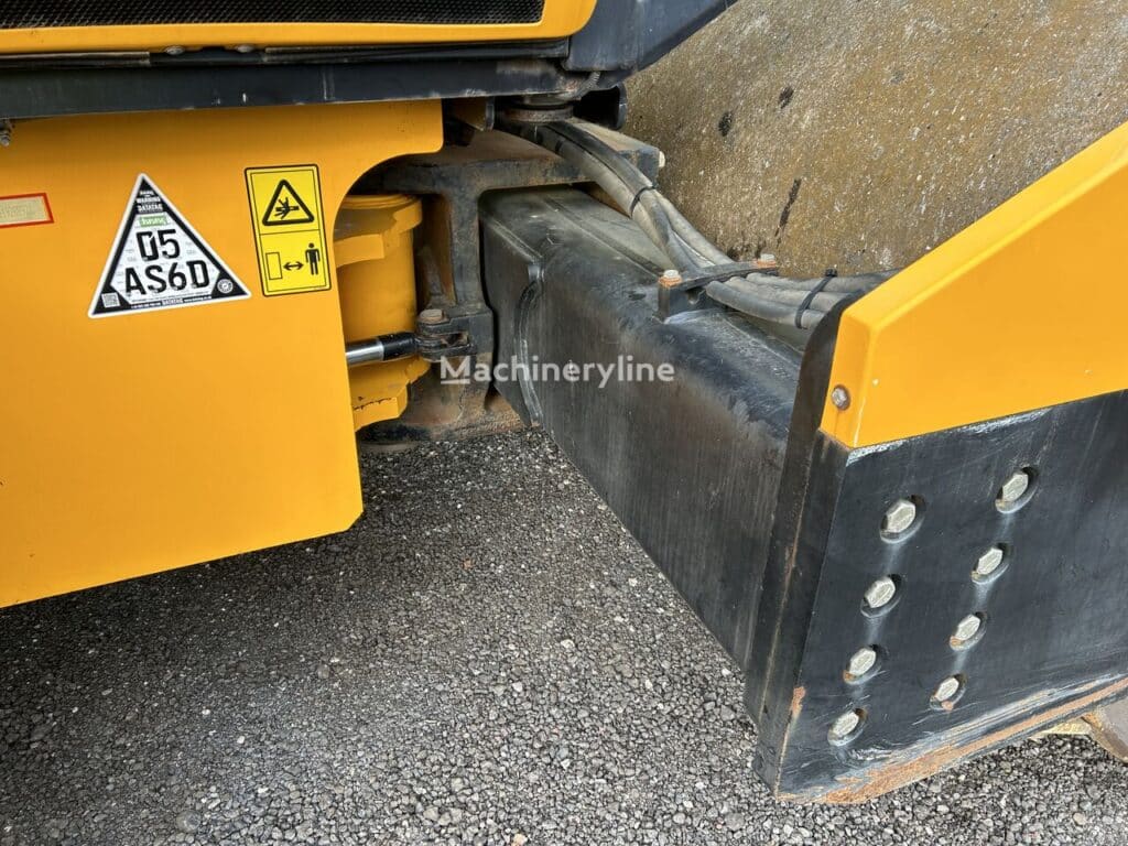 2018 JCB VM137 Road - Compactor - Drum for sale — view 4