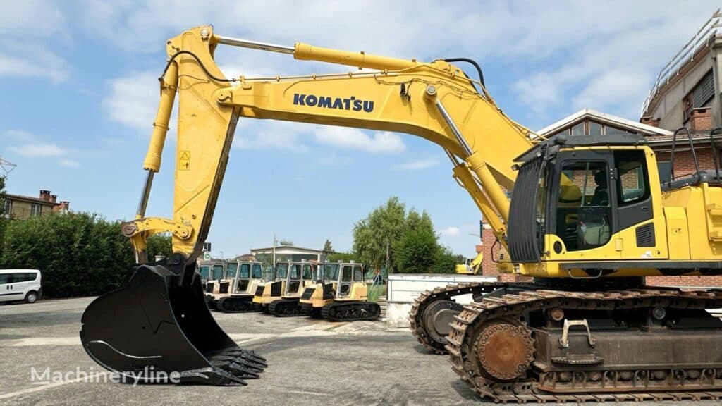 2012 Komatsu PC700 LC-8E0 Excavator - Tracked for sale — view 5