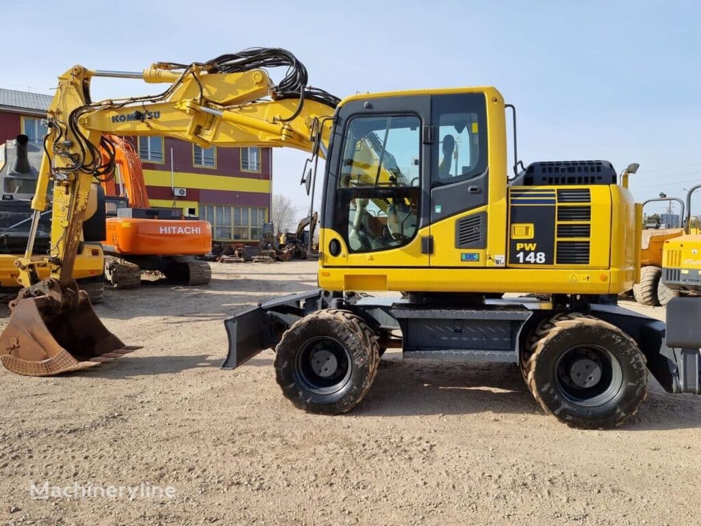 2016 Komatsu PW 148-8 Excavator - Wheel for sale — view 3