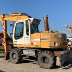 2002 Liebherr Excavator - Wheel for sale — view 3