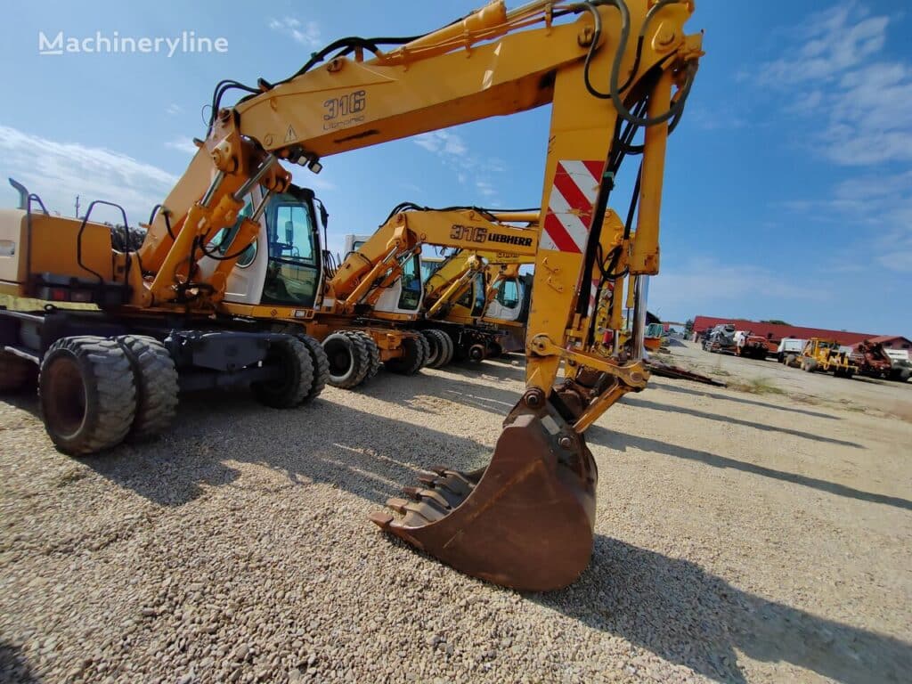 2002 Liebherr Excavator - Wheel for sale — view 5