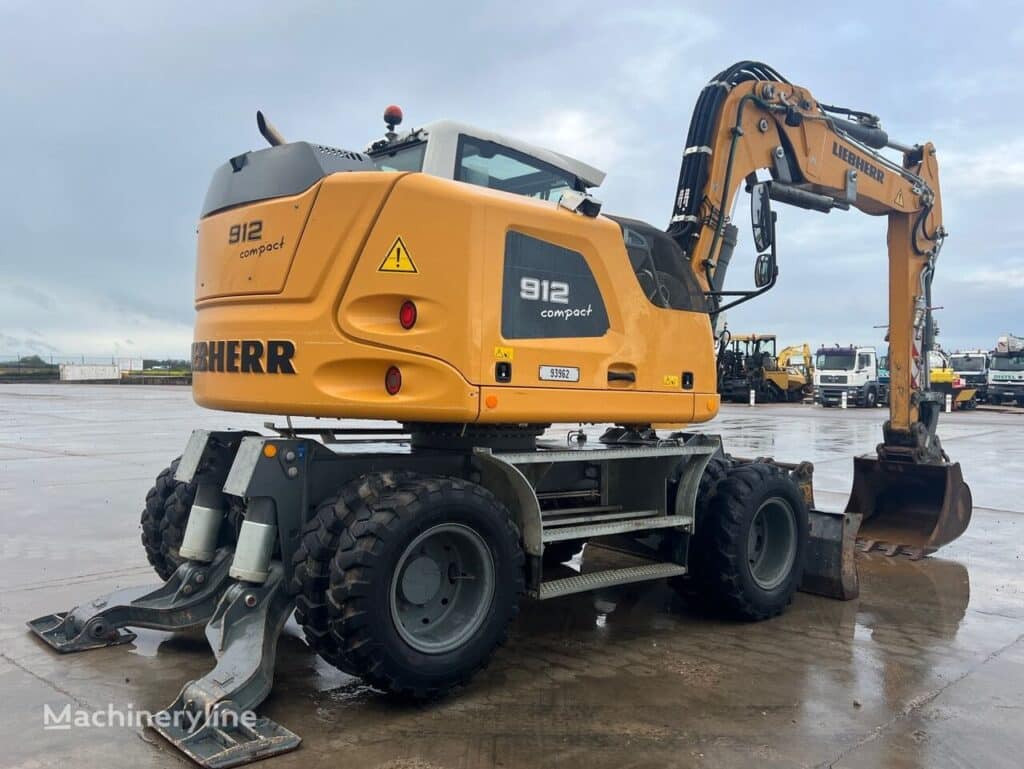 2017 Liebherr A913 Compact Excavator - Wheel for sale — view 3