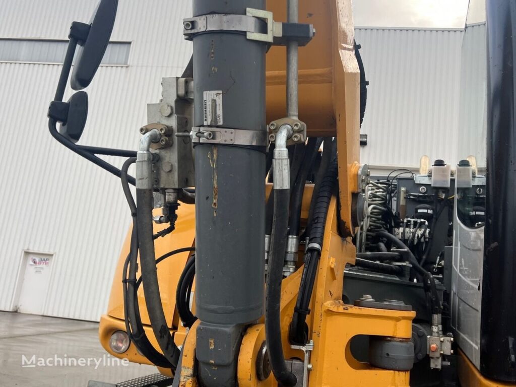 2017 Liebherr A913 Compact Excavator - Wheel for sale — view 5