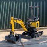 Holland Excavator - Mini for sale — view 2