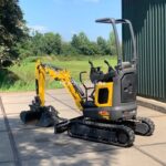 Holland Excavator - Mini for sale — view 3