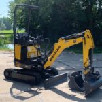 Holland Excavator - Mini for sale — view 4