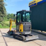 Holland Excavator - Mini for sale — view 2