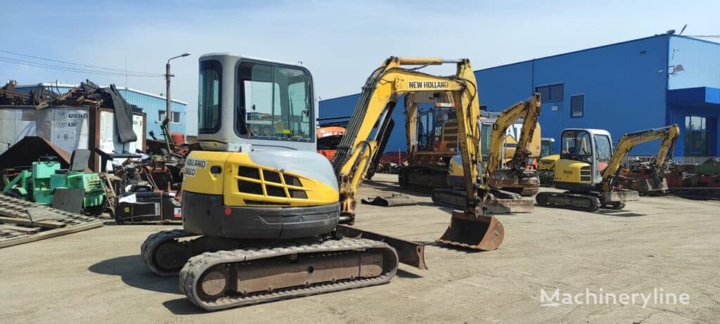 2006 New Holland Excavator - Mini for sale — view 2