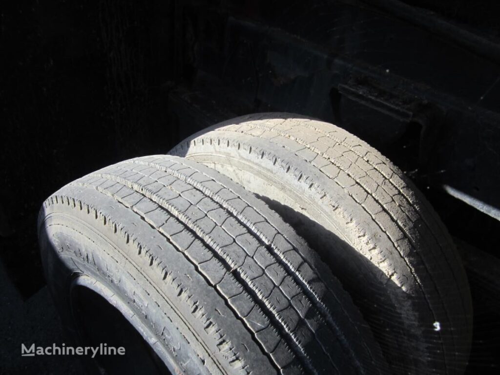 1988 Renault Road - Asphalt Distributor for sale — view 3