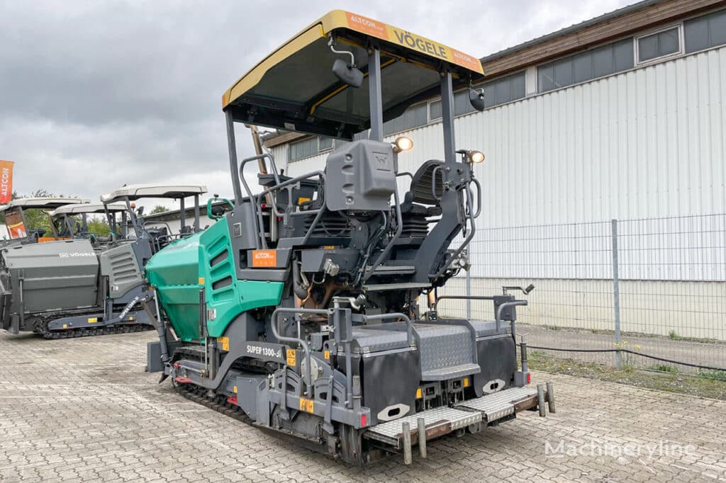 2018 Vögele Super 1300-3I Road - Asphalt Paver for sale — view 3