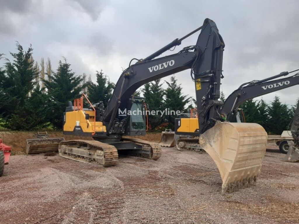 2020 Volvo Excavator - Tracked for sale — view 2