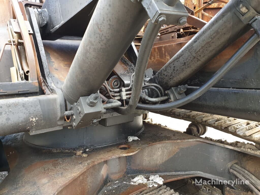 2002 Volvo Excavator - Tracked for sale — view 5