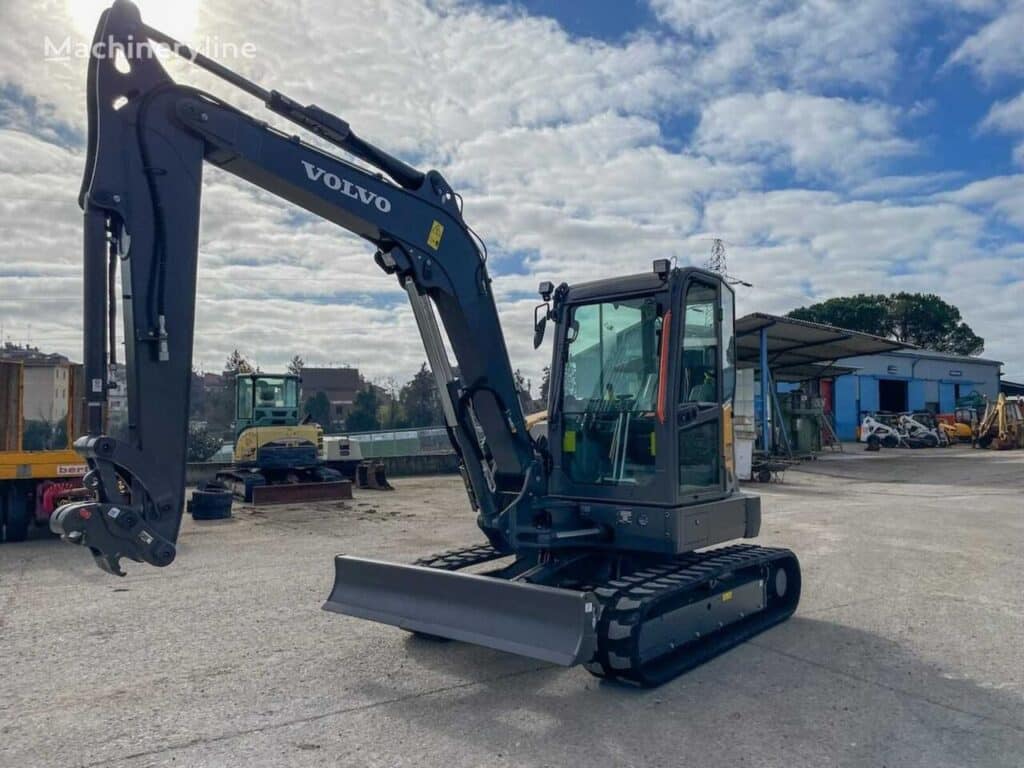 2024 Volvo Excavator - Mini for sale — view 4