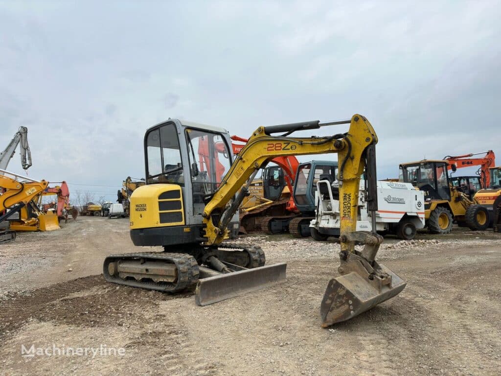 2009 Wacker Neuson 28Z3 RD Excavator - Mini for sale — view 5