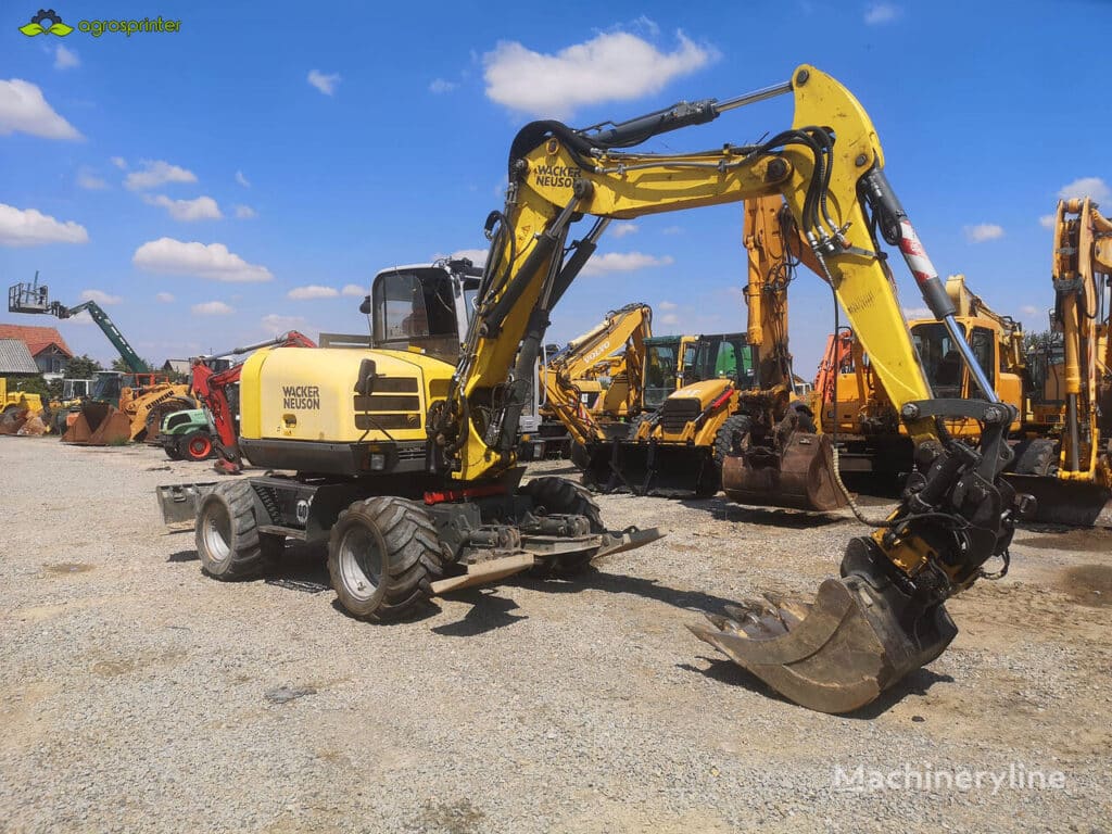 2014 Wacker Neuson Excavator - Wheel for sale — view 3