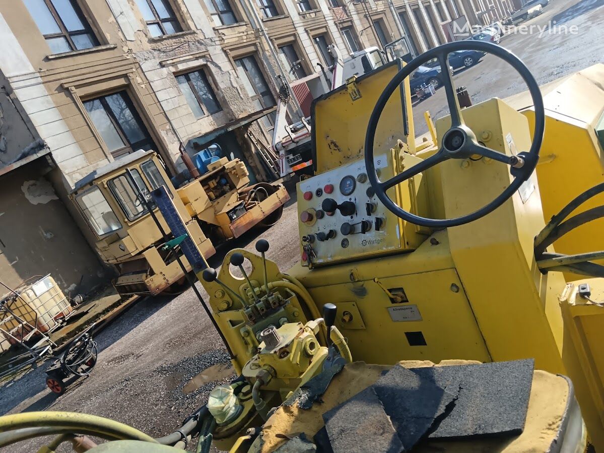 1992 Wirtgen Road - Cold Milling for sale — view 4