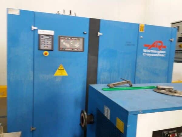 Worthington Creyssensac RLR40 V6 Compressor for sale — view 2