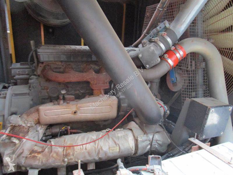 2002 Atlas Copco XAHS 306 MD Compressor - Mobile for sale — view 4