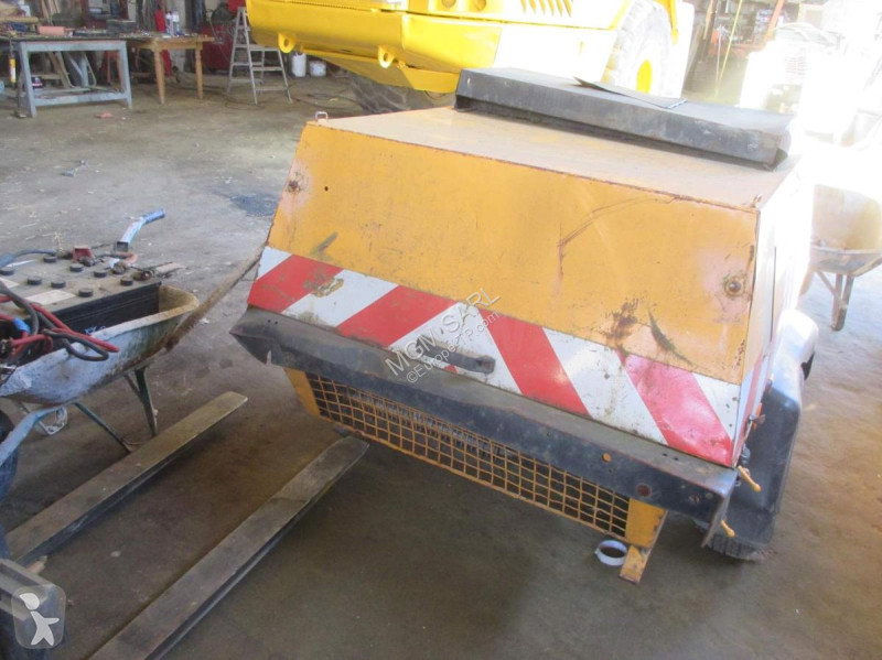 1991 Atlas Copco YA3 Compressor - Mobile for sale — view 4