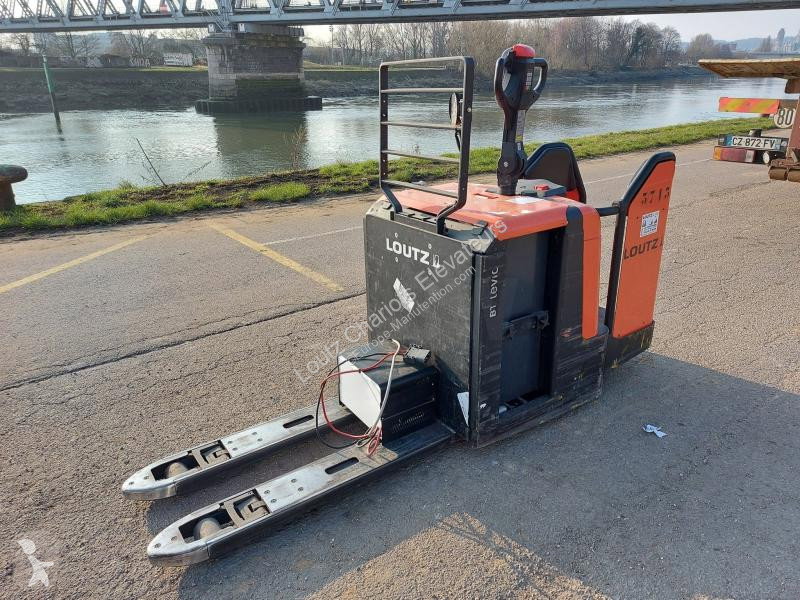 2014 BT LPE240 Pallet Truck for sale — view 2
