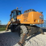 2017 Case WX218 Excavator - Wheel for sale — view 3