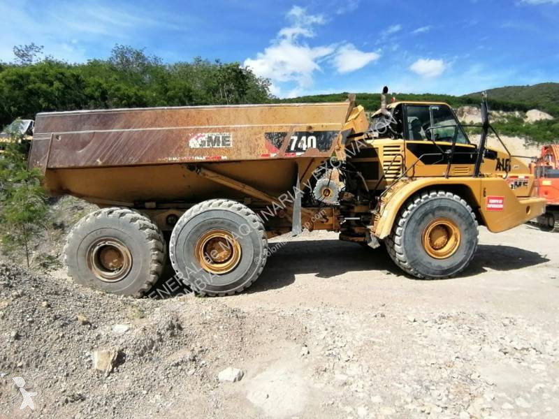 2007 Caterpillar 740 Dump Truck for sale — view 3